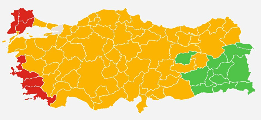 1 Kasım seçimlerinde AK Parti büyük bir zafer kazanmıştı...