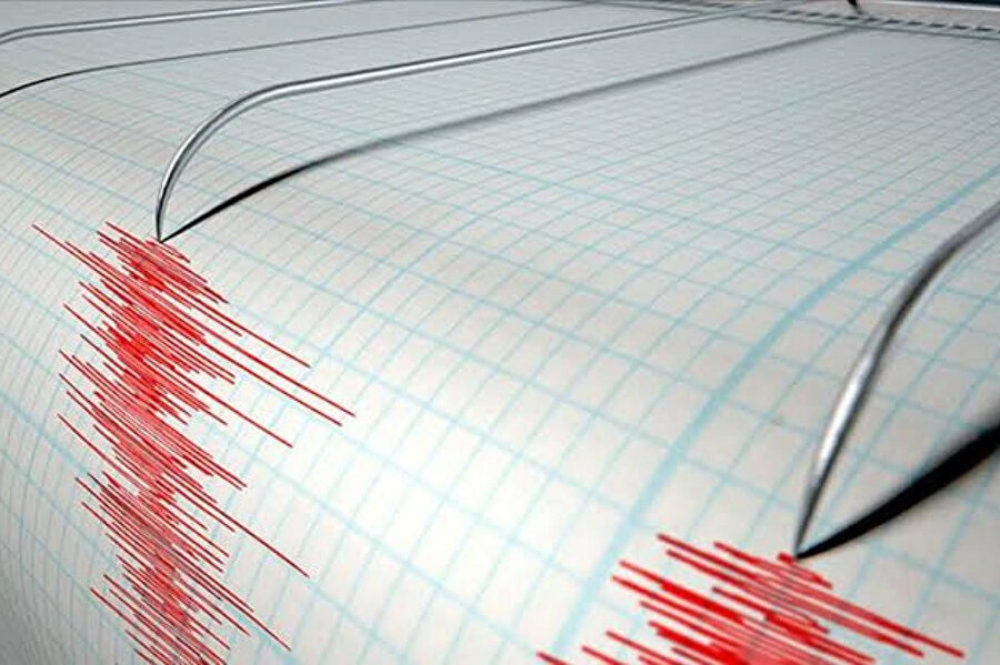 İran, nükleer tesis yakınlarında 4,7 büyüklüğünde deprem meydana geldi.