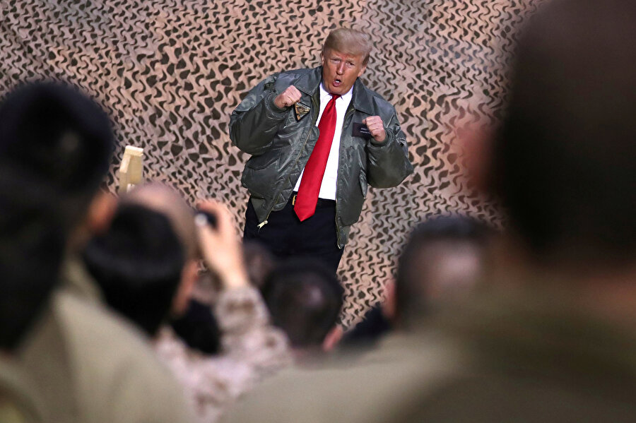ABD Başkanı Donald Trump 2018'de de Irak'taki askeri birlikleri ziyaret etmişti.