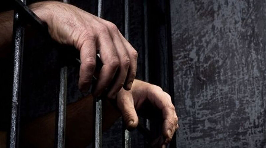 Sisi, 20 yeni cezaevi yaptırdı.