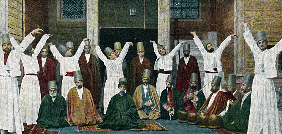 Bugün tekke görmüş Mevleviler yaşamıyor, ama 80’lere dek yaşadılar ve ihtifalleri yönettiler.