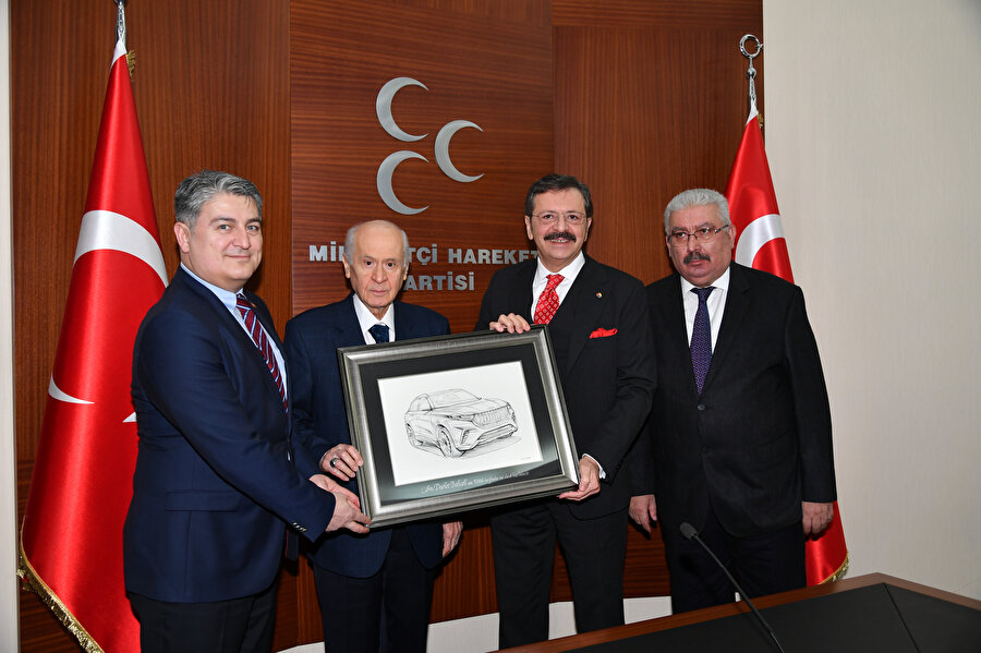 MHP Genel Başkanı Devlet Bahçeli, TOBB Başkanı Rifat Hisarcıklıoğlu ve TOGG CEO’su Gürcan Karakaş’ı kabul etti.
