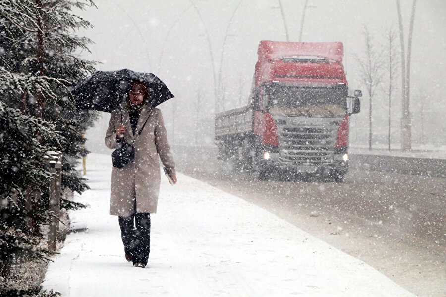 Kar yağışı yeniden başlıyor.