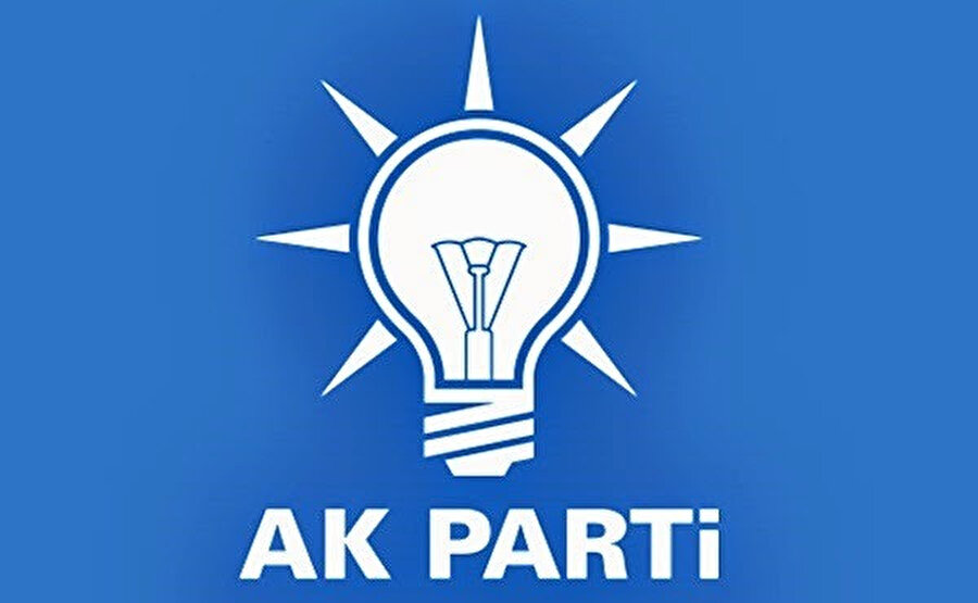 AK Parti öncesi bizim entelektüel olarak tanıdığımız isimlerin büyük çoğunluğu, siyasette bir mevzi kazanma derdine düştü.