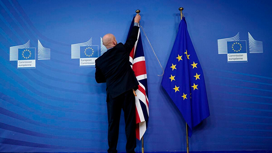 Brexit'te parlamento aşaması tamamlandı, Kraliçe'nin onayı bekleniyor.