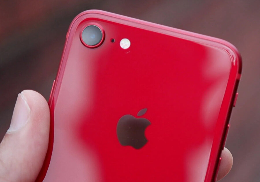 Uygun fiyatlı yeni iPhone için seri üretimin Şubat'ta başlaması bekleniyor. 