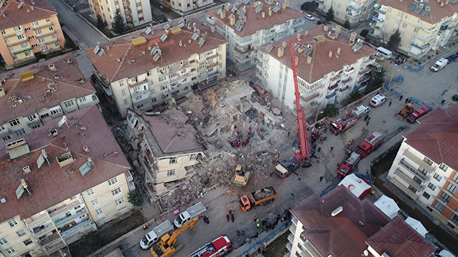 Deprem bölgesine çelik konstrüksiyondan tek katlı evler yapılacak