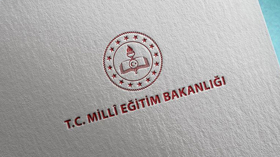 Milli Eğitim Bakanlığı, deprem bölgesinde öğrencilere yönelik psikososyal destek eğitimi veriyor.