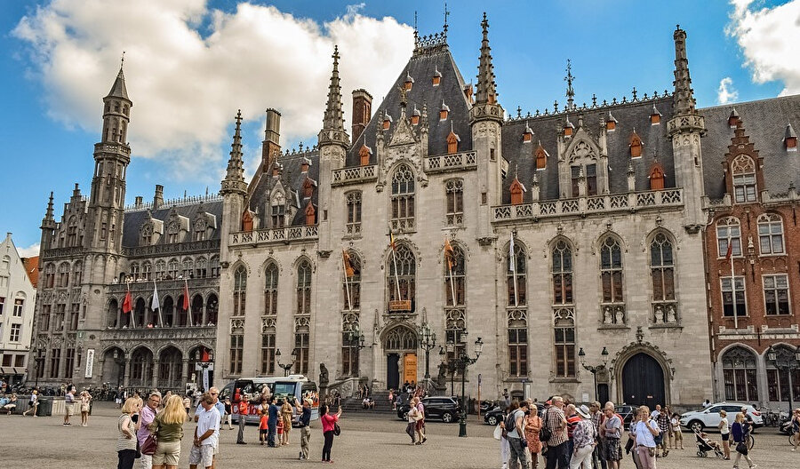 Brugge belediye binası