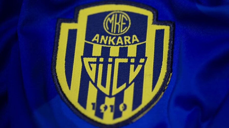 MKE Ankaragücü 15 futbolcuyu kadrosuna kattı.