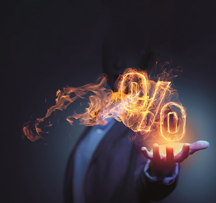 İnsanımızın çoğu, kazancının helâl olup olmadığına bakmaksızın; daha çok nasıl kazanabilirimin derdine düşmüş durumda.