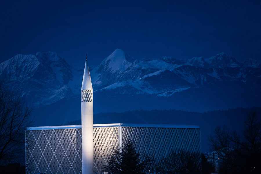 Ljubljana'nın tek minareli camisi, 50 yıl sonra hazirandan ibadete açılacak.
