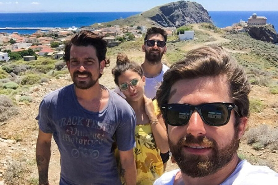 Nereye Kaçsak ekibi