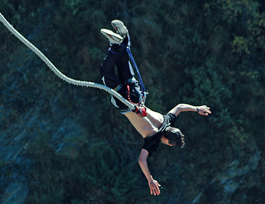 Bungy Jumping heyecanı...