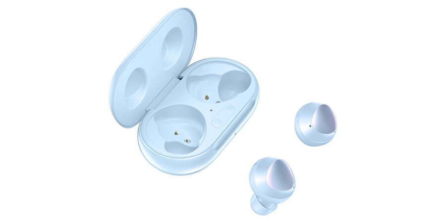 Samsung Galaxy Buds'ın en önemli avantajı tek şarjda 11 saatlik pil ömrü sunuyor olması. Bu, AirPods Pro'ya göre 6 saat daha fazla bir kullanım anlamına geliyor. 