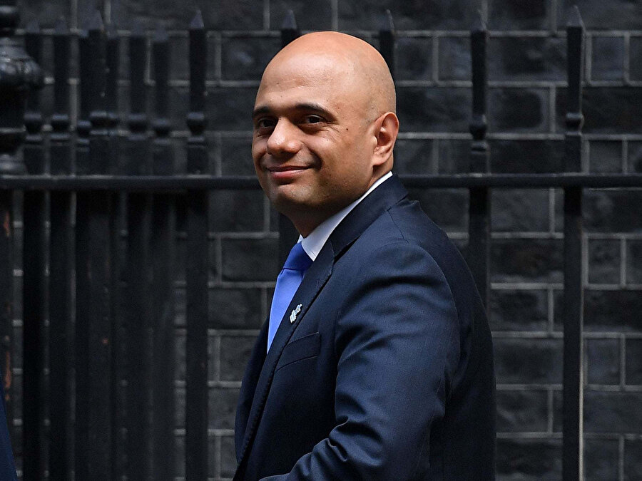 İstifa kararı alan Maliye Bakanı Sajid Javid, Theresa May kabinesinde de içişleri bakanlığı görevinde bulunmuştu
