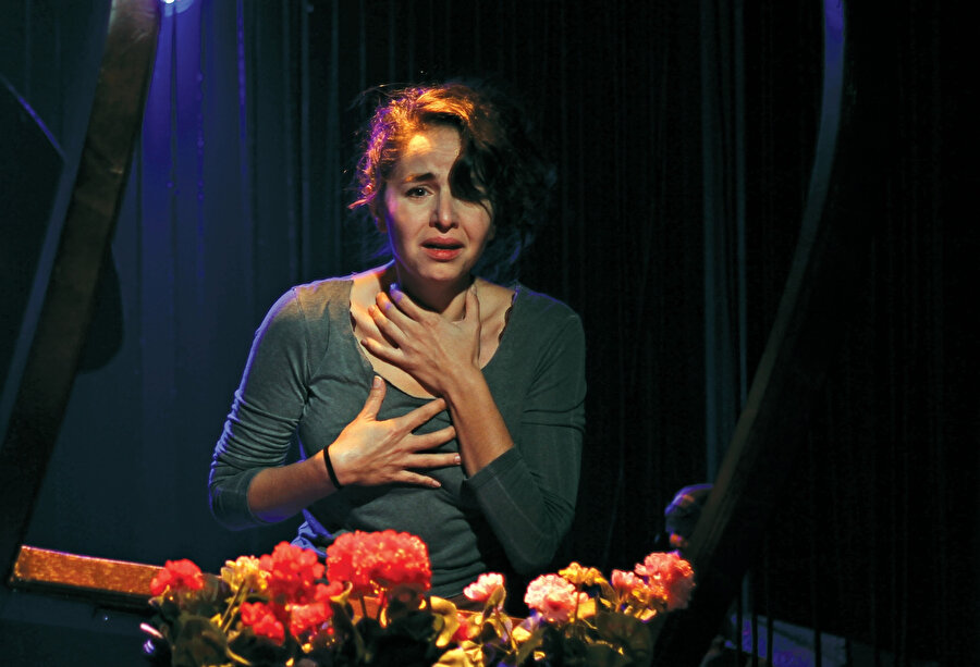 Bihter Dinçel’den Aşiyan...