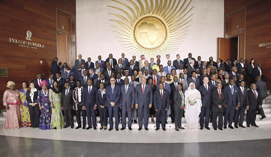 Dönem başkanlığının Güney Afrika’ya geçmesi Afrika açısından olumlu bir gelişme.
