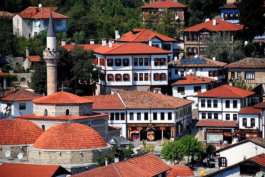 Adını bu topraklara özgü çiçekten alan Safranbolu...