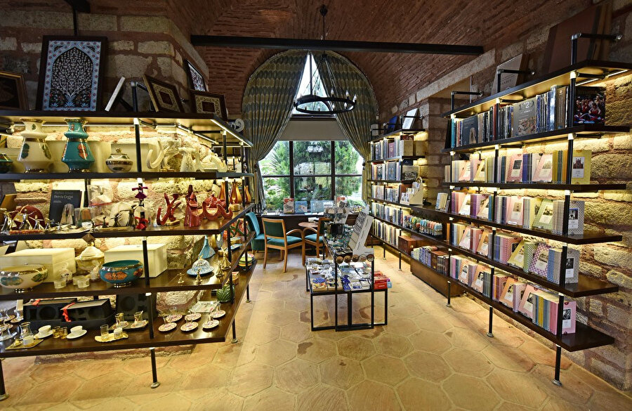 “istanbulkitapcısı.com”dan görebilirsiniz.