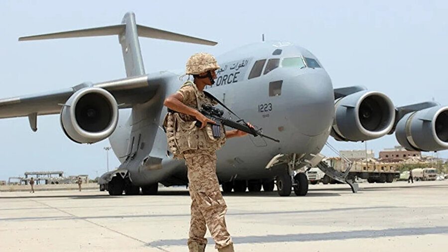 Birleşik Arap Emirlikleri, Hafter'e iki kargo uçağı gönderdi