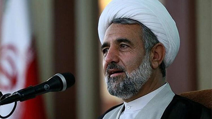 İran Meclisi Ulusal Güvenlik ve Dış Politikalar Komisyonu Başkanı Mücteba Zünnur
