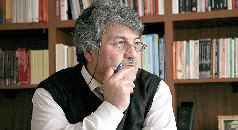 1953, Kırıkkale doğumlu Mesut Uçakan, yönetmen, senarist ve yapımcıdır.