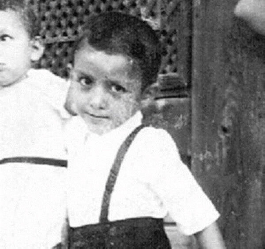 Aslen Rizeli olan Recep Tayyip Erdoğan, 26 Şubat 1954’te İstanbul Kasımpaşa’da doğdu.