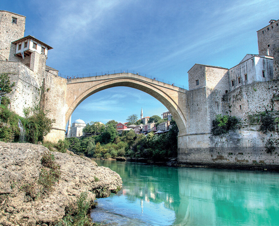 Mostar Köprüsü
