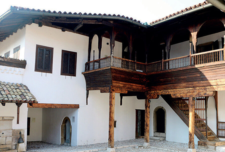 Svirzino’nun evi günümüzde müze olarak kullanılıyor. 
