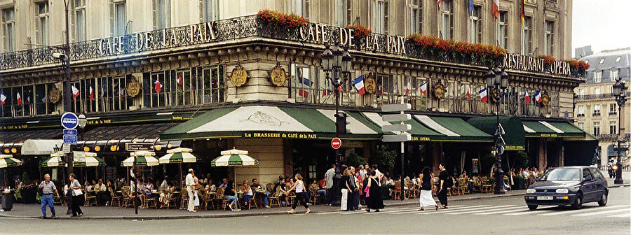 Cafe de la Paix