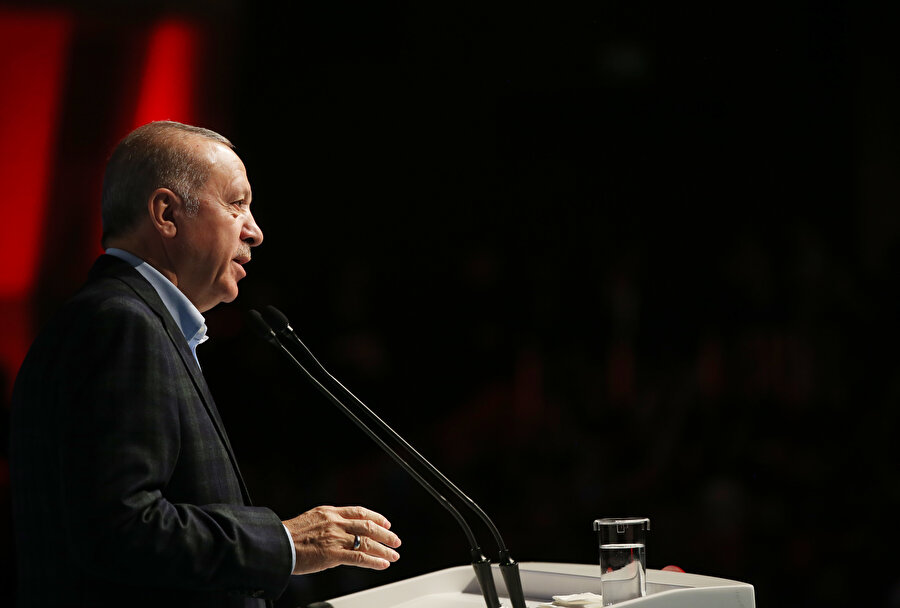 Cumhurbaşkanı Erdoğan "Türkiye’nin Kahraman Kadınları" Programı'nda konuşurken