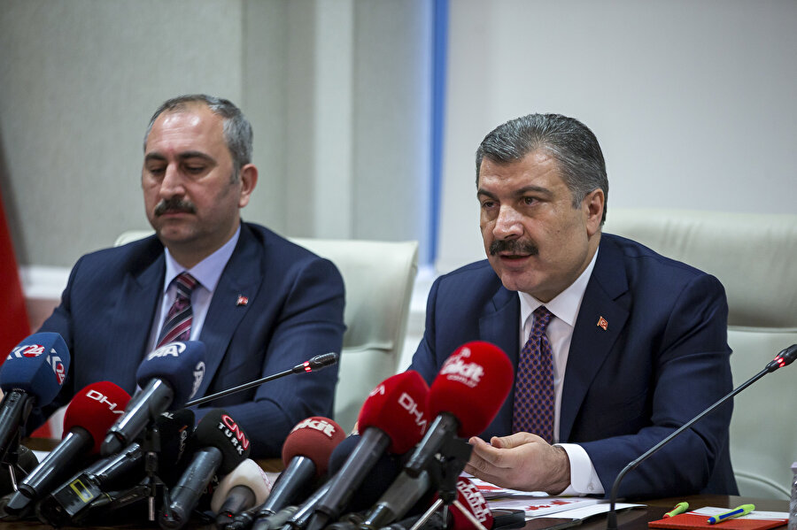 Sağlık Bakanı Fahrettin Koca