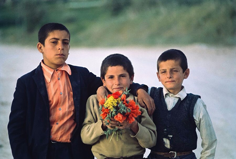 ​Üç Fotoğraf