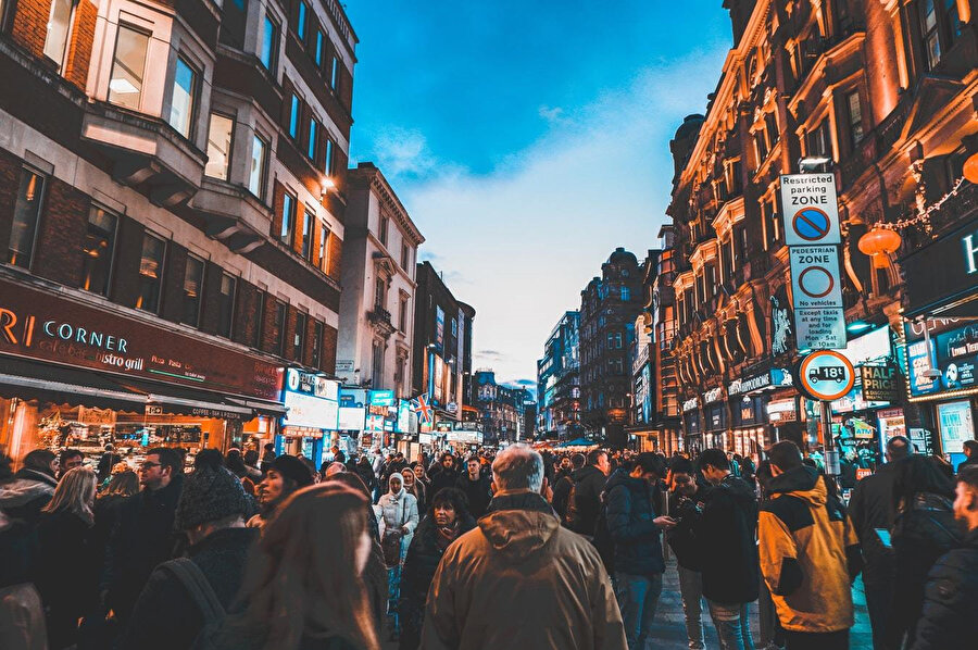 ​Ülkelerin hatıra defteri meydanlar