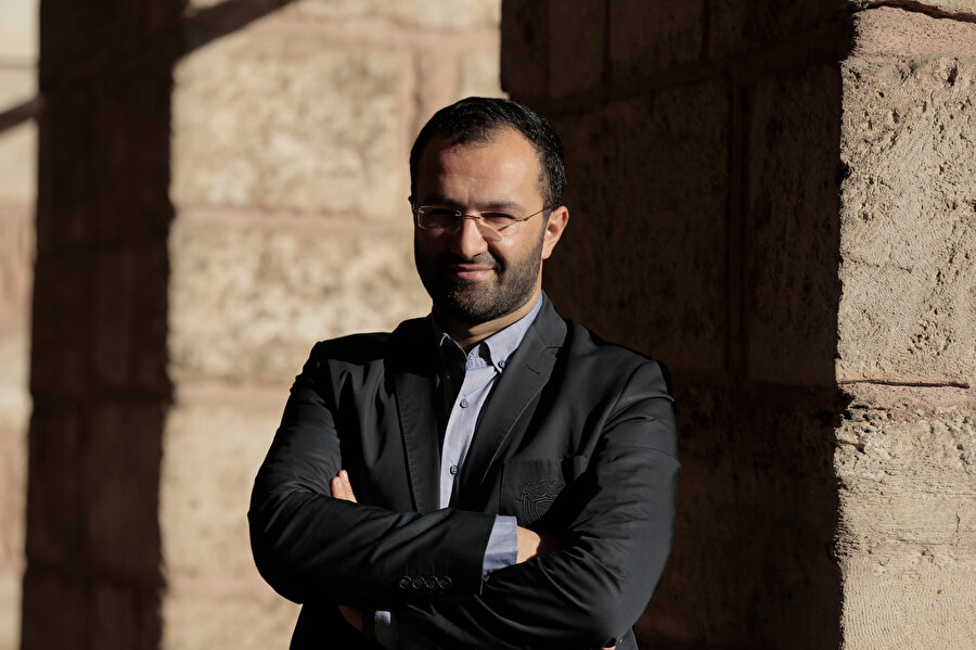 Nihayet Dergisi gazeteci, yazar Taha Kılınç'a sordu.