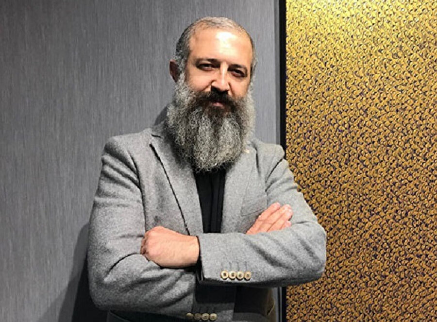 Bekir Cantemir:  Okuma eyleminin bizatihi kendisi terbiye edici bir süreçtir.