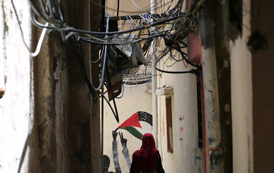 Burj El Barajneh kampındaki Filistinliler en temel haklardan bile yoksunlar.