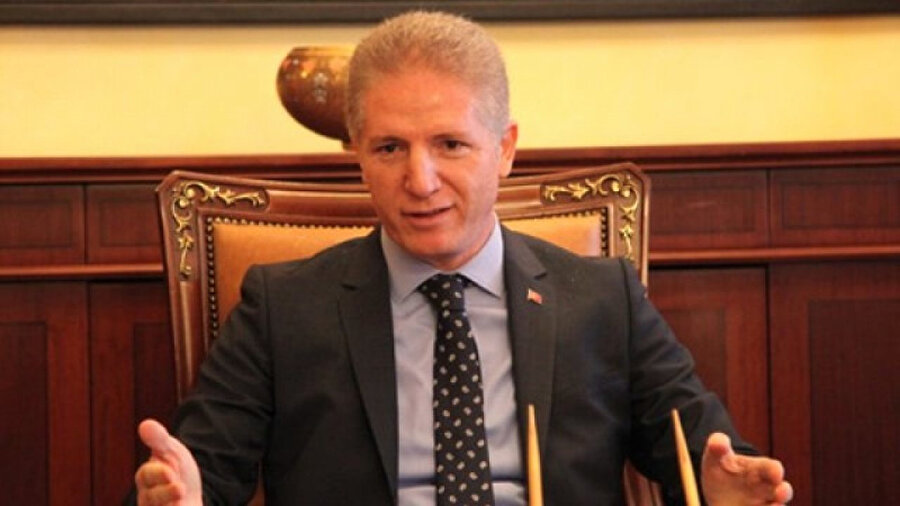 Davut Gül.