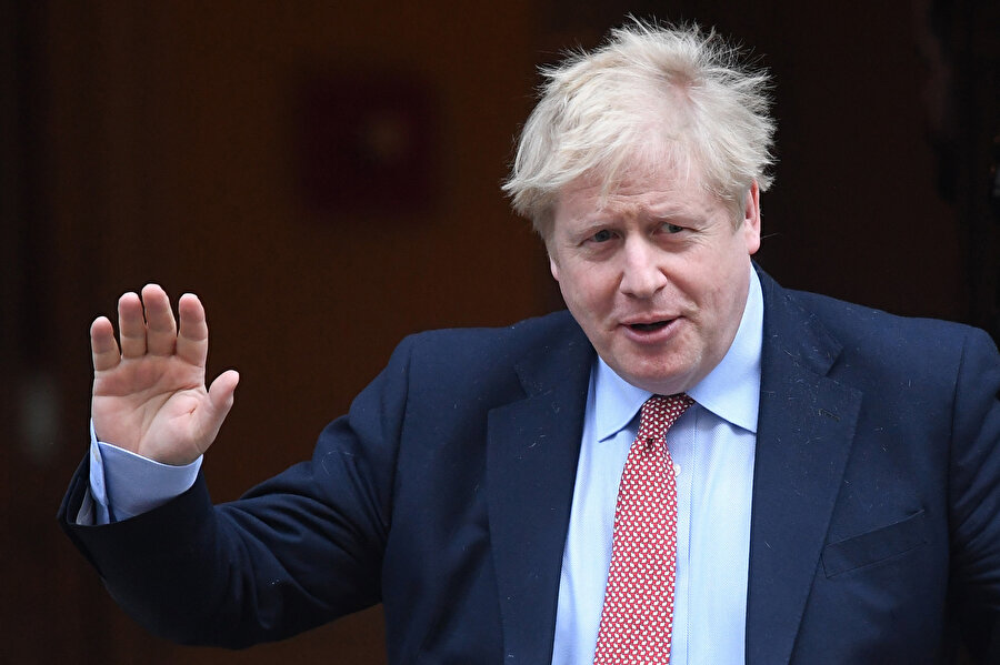 İngiltere Başbakanı Boris Johnson hastaneden taburcu oldu