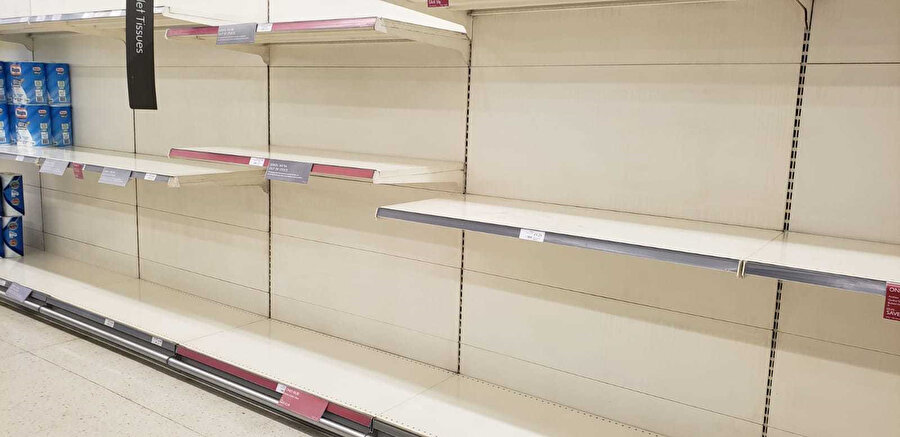 İngiltere'de boşalan raflar