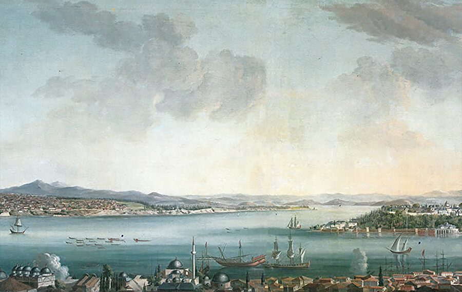 Nüfusunun büyük çoğunluğu farklı illerde ve hatta ülkelerde doğmuş kişilerden oluşan bir İstanbul’da “İstanbulluluk” ve “İstanbullu” kavramlarına karşılık aramak ancak ve sadece diyalektik bir tartışmaya sebep oluyor.