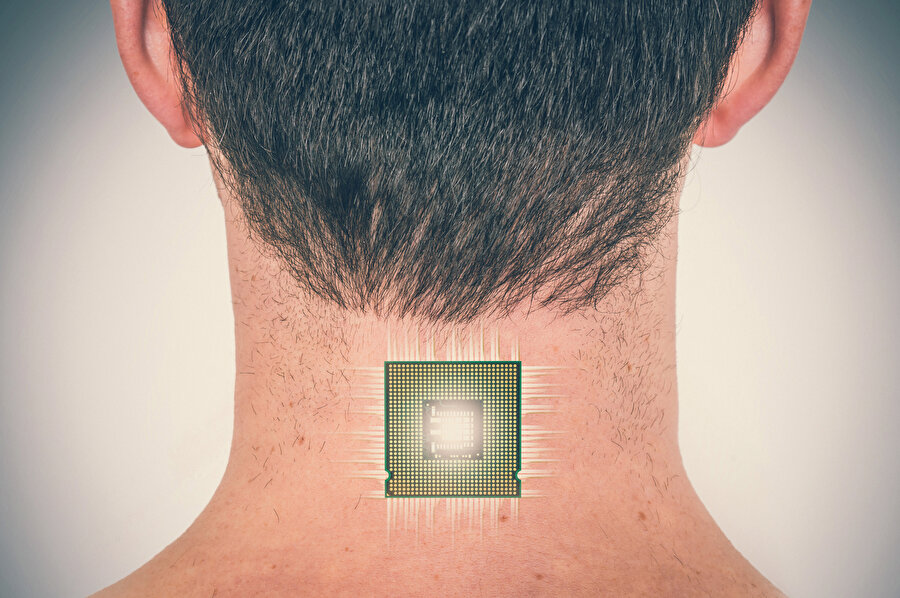 Damarlarınızda dolaşacak internete bağlı bu nano teknoloji ürünü ile parmak izleriniz, ses, yüz ve iris verileriniz üzerinde bir ID oluşturuluyor.