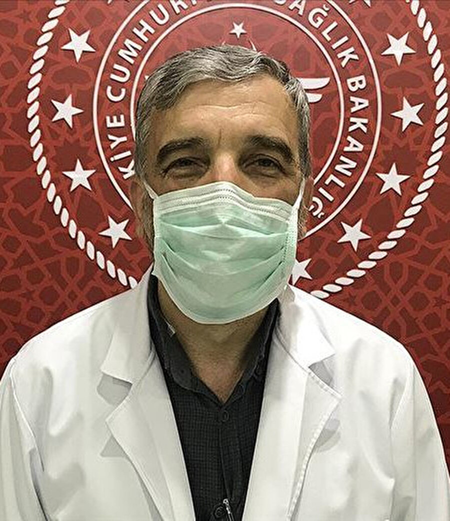 Enfeksiyon hastalıkları uzmanı Mehmet Özcan