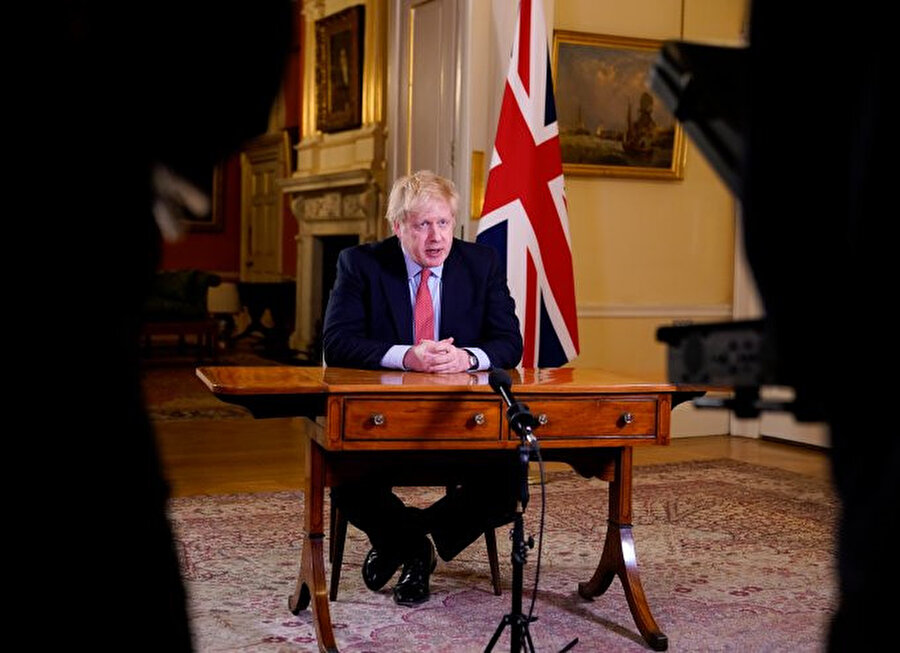 İngiltere Başbakanı Boris Johnson'ın Kovid-19 testi pozitif çıkmış ardından yoğun bakıma alınmıştı.