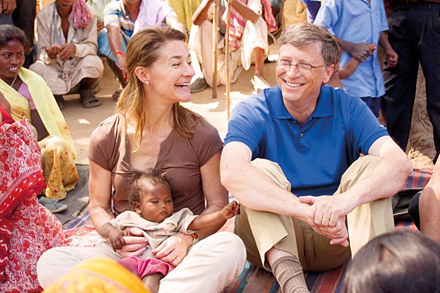 Bill&Melinda Gates Vakfı DSÖ'ye 324 milyon dolar bağış yapmıştır.