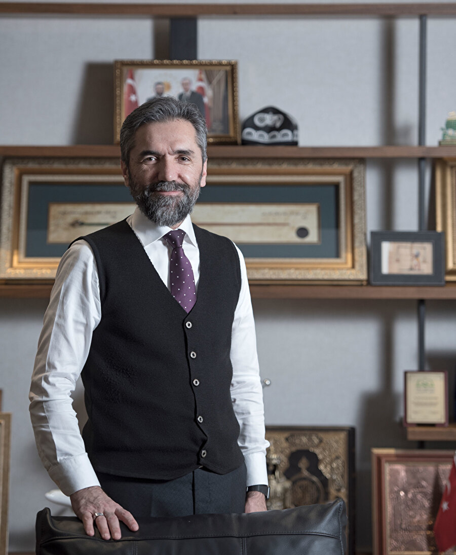 Recep Şentürk : Üçüncü nesil insan haklarına Müslümanlar katkı sağlayacak