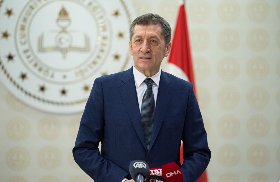 Milli Eğitim Bakanı Ziya Selçuk