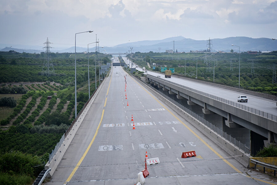 Tarsus-Adana-Gaziantep otoyolu en sakin günlerini geçiriyor 