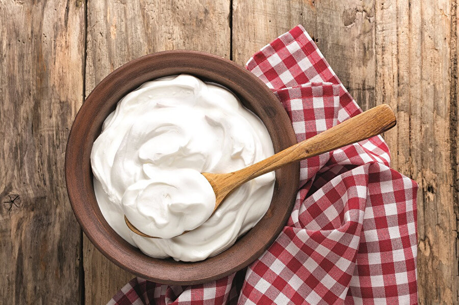 Sirke, turşu, kefir, yoğurt gibi fermente ürünler bağırsak florasını güçlendirmekte en etkili besinler.